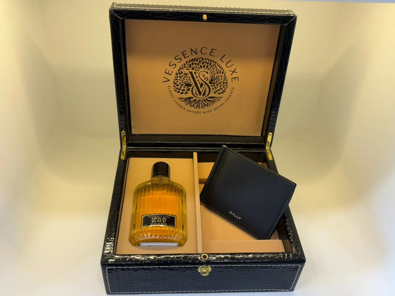 Vessence customise gift for men With Bally Wallet